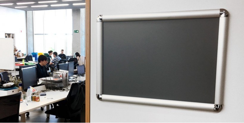 Marco para carteles para oficinas